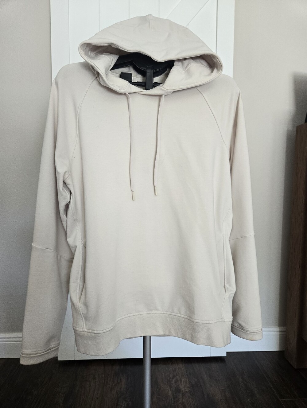 LULULEMON City Sweat Men's Hooded Pullover Sweatshirt in Cream